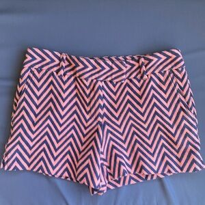 Loft Size 2 Pink and Blue Chevron Women Shorts. Excellent condition